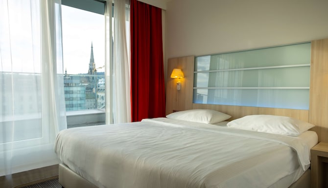 Park Inn by Radisson Linz - Suite