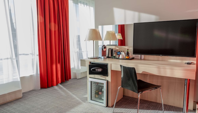 Park Inn by Radisson Linz - Suite