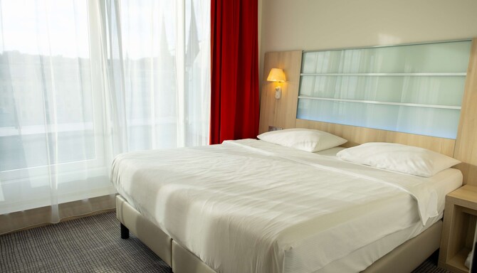 Park Inn by Radisson Linz - Suite