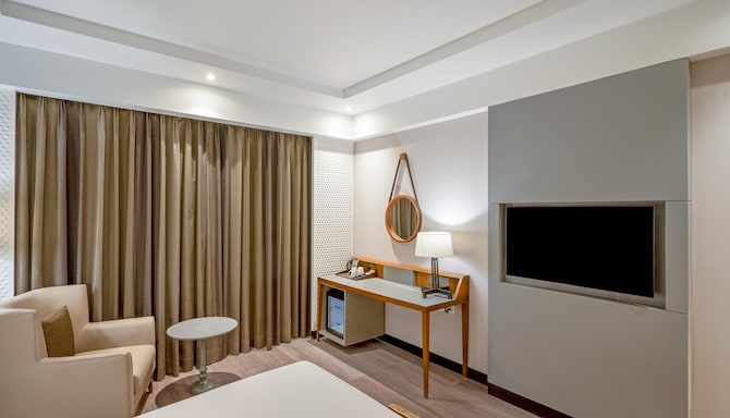 Park Inn by Radisson Lucknow Vikas Nagar - Deluxe Room