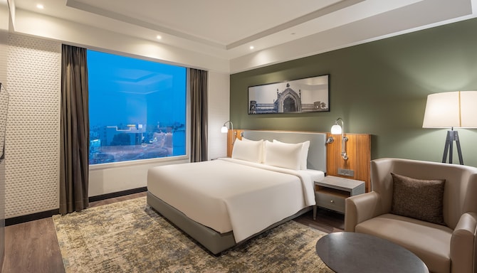 Park Inn by Radisson Lucknow Vikas Nagar - Deluxe Room