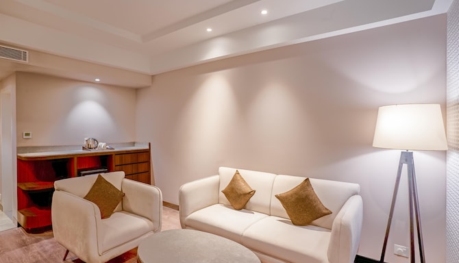 Park Inn by Radisson Lucknow Vikas Nagar - Executive Suite