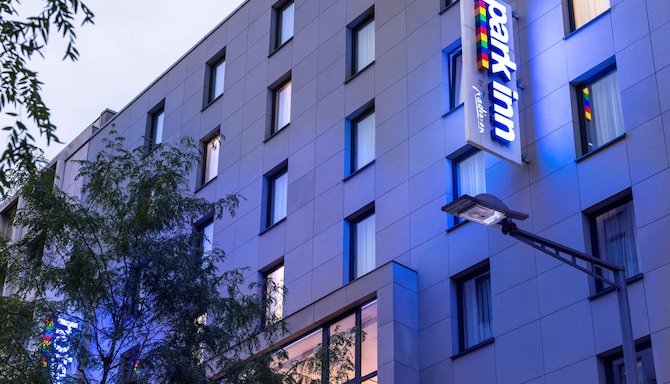 Park Inn by Radisson Luxembourg City - Hotel Exterior