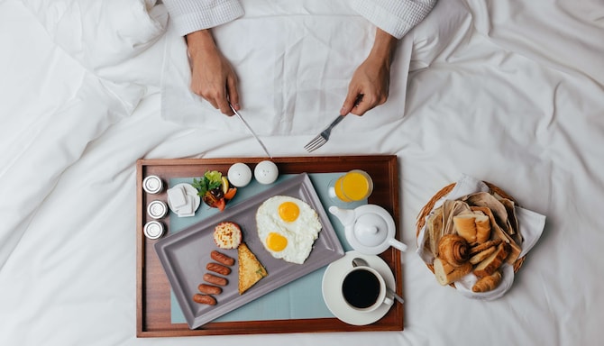 Park Inn by Radisson Makkah Al Naseem - Breakfast in bed