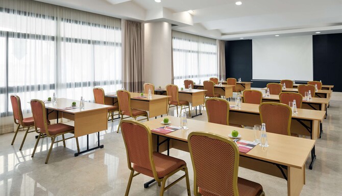 Park Inn by Radisson Makkah Al Naseem - Meeting Room