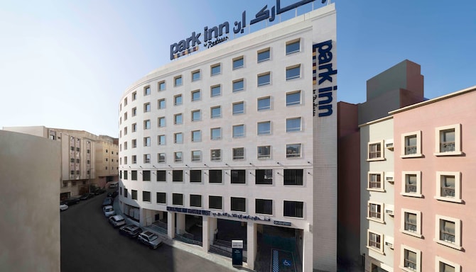 Park Inn by Radisson Makkah Thakher West - Vy över fasaden