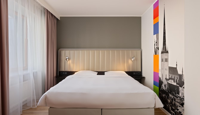 Park Inn by Radisson Meriton Conference & Spa Hotel Tallinn - Hotellihuone