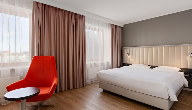 Park Inn by Radisson Meriton Conference & Spa Hotel Tallinn - Hotellihuone