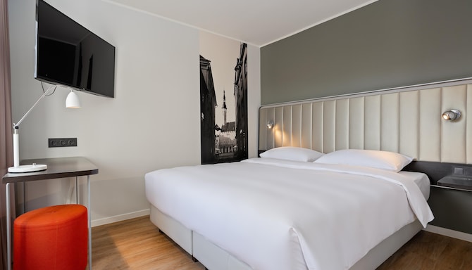 Park Inn by Radisson Meriton Conference & Spa Hotel Tallinn - Hotellihuone