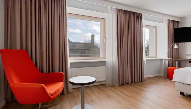 Park Inn by Radisson Meriton Conference & Spa Hotel Tallinn - Hotellihuone
