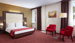 Park Inn by Radisson Odintsovo - One Bedroom Suite