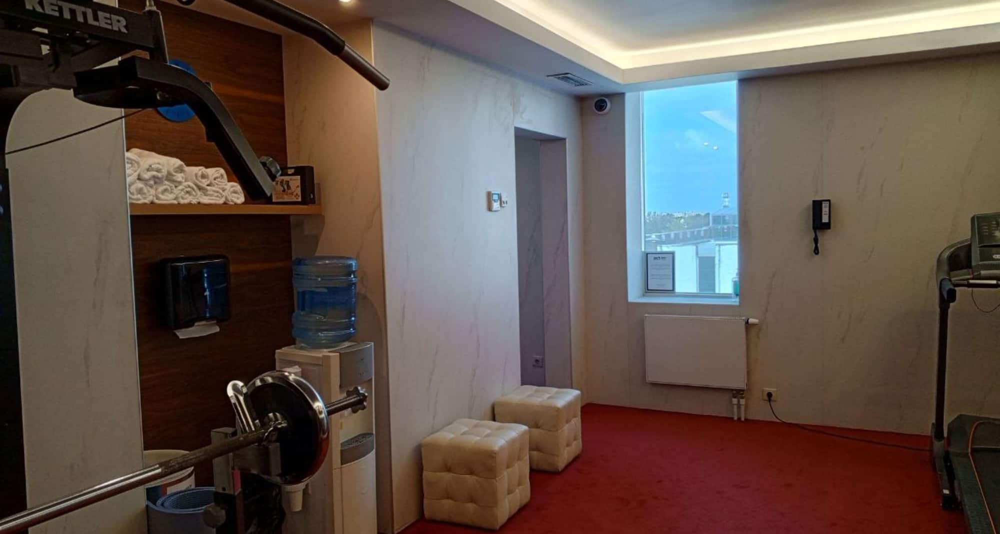 Park Inn by Radisson Moscow Odintsovo - Fitness room