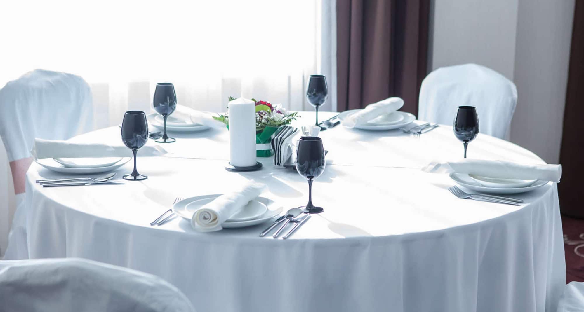 Park Inn by Radisson Moscow Odintsovo - Wedding table