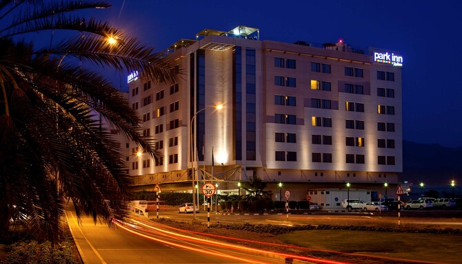 Park Inn by Radisson, Muscat - Exterior Hotel View