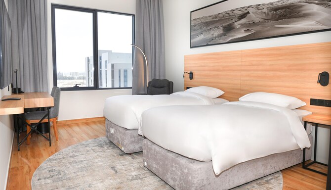 Park Inn by Radisson Muscat - غرفة ضيوف