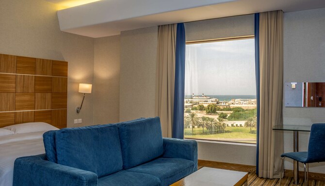 Park Inn by Radisson, Muscat - Family stay - two connected rooms