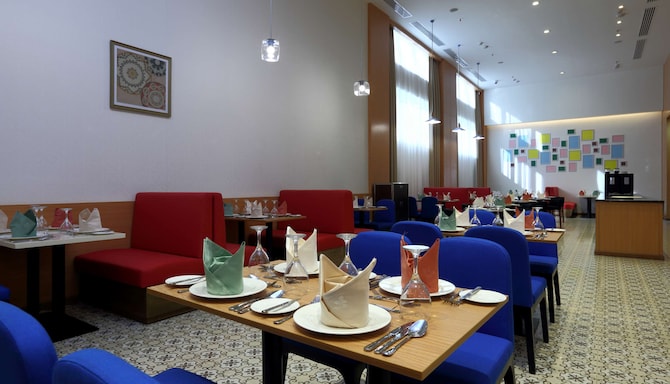 Park Inn by Radisson Najran - Live-Inn Restaurant