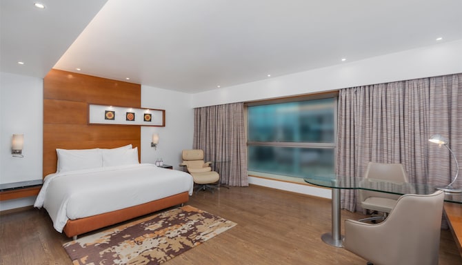 Park Inn by Radisson Navi Mumbai - Deluxe bedroom