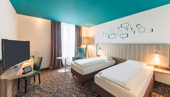 Park Inn by Radisson Neumarkt - Standard Room