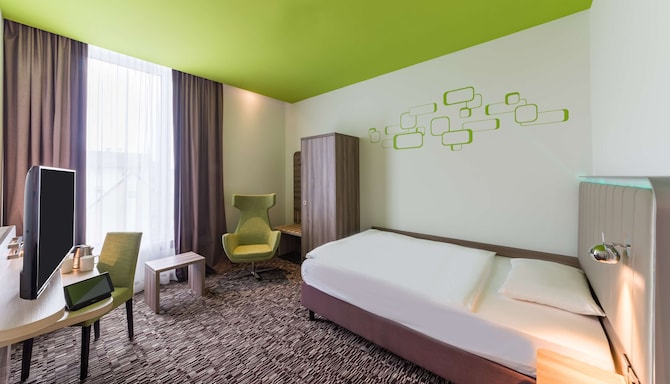 Park Inn by Radisson Neumarkt - Single Room