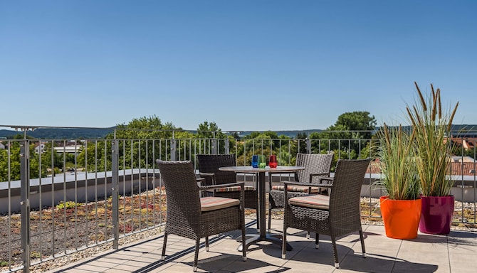 Park Inn by Radisson Neumarkt - Suite details