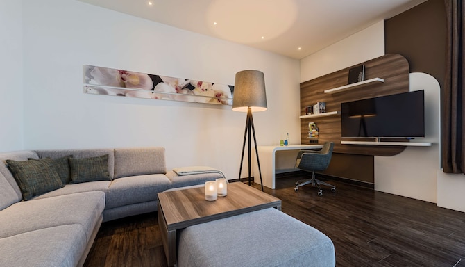 Park Inn by Radisson Neumarkt - Suite details