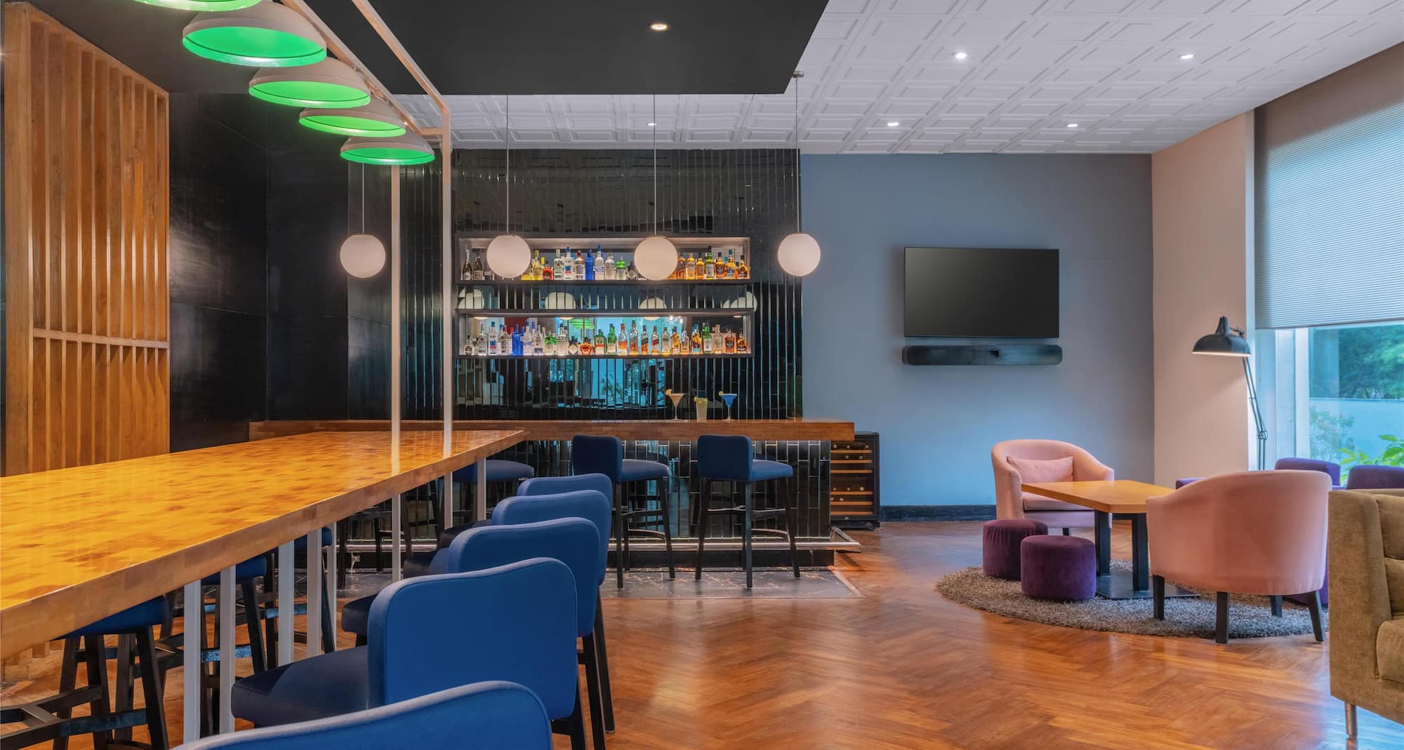 Park Inn by Radisson New Delhi IP Extension - 6A Bar and Lounge