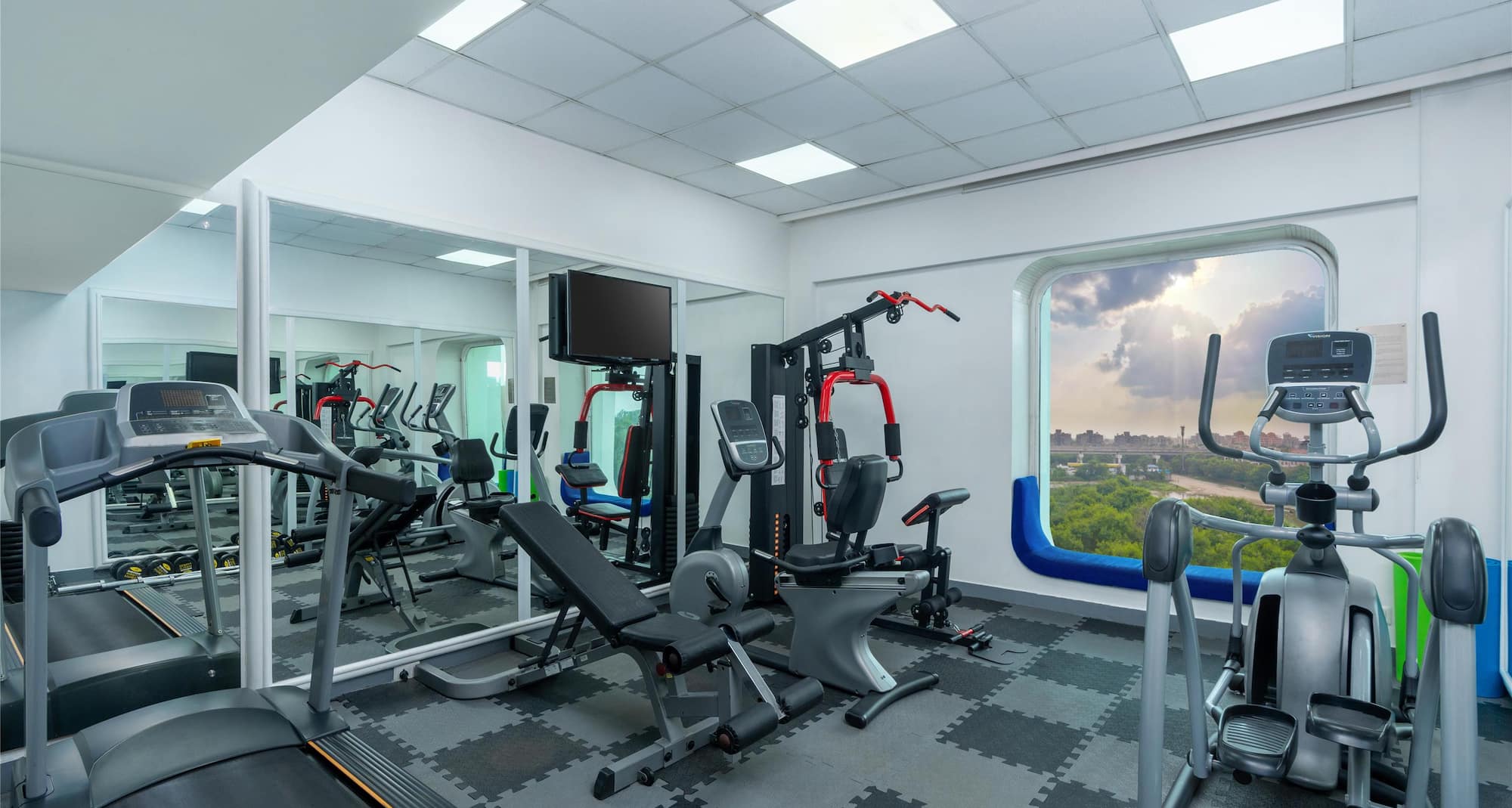 Park Inn by Radisson New Delhi IP Extension - Gym