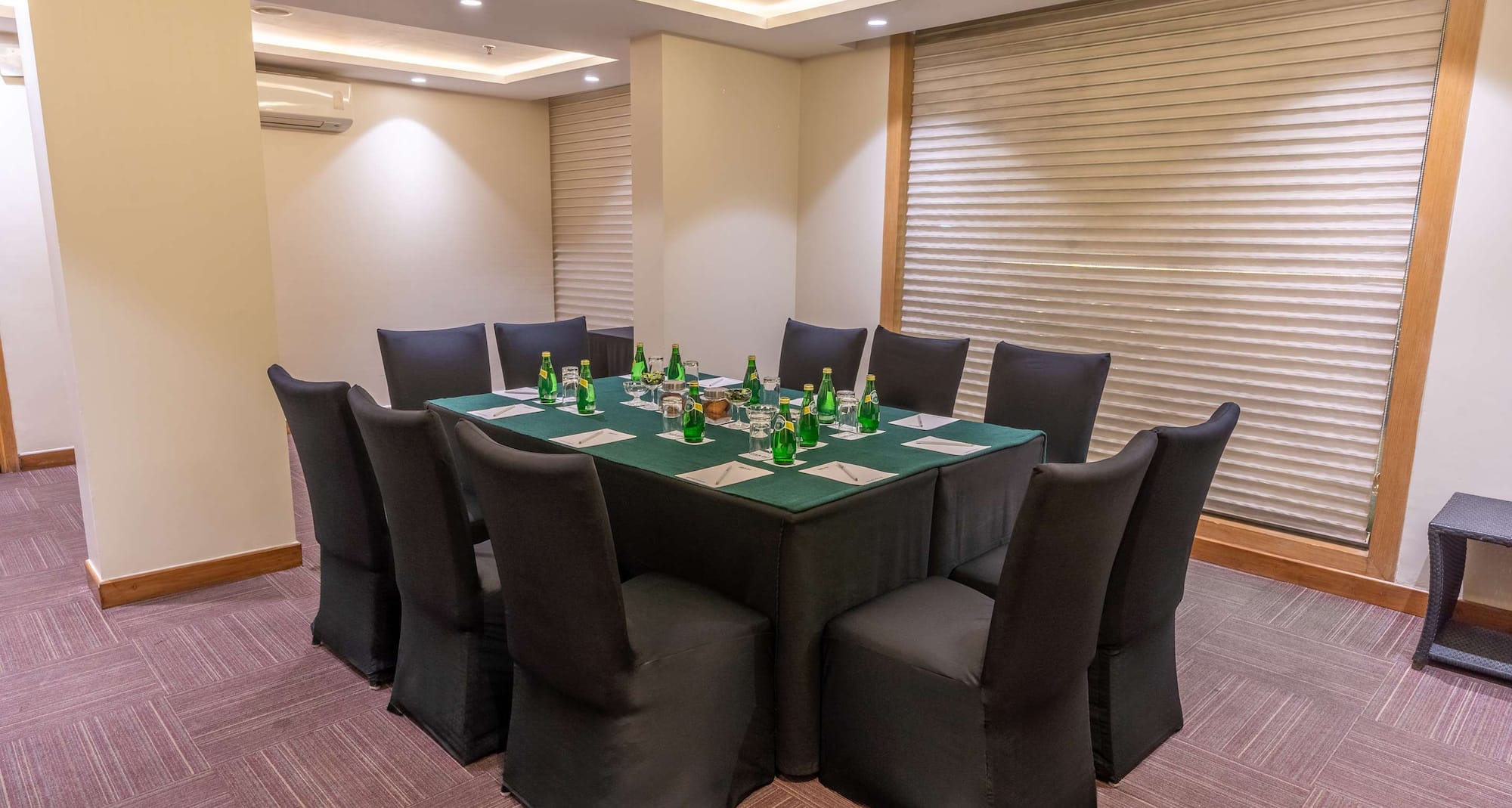 Park Inn by Radisson New Delhi Lajpat Nagar - Board Room