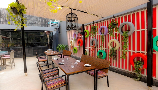 Park Inn by Radisson New Delhi Lajpat Nagar - Restaurant