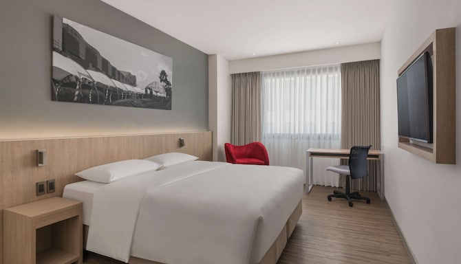 Park Inn By Radisson North EDSA - Superior Room