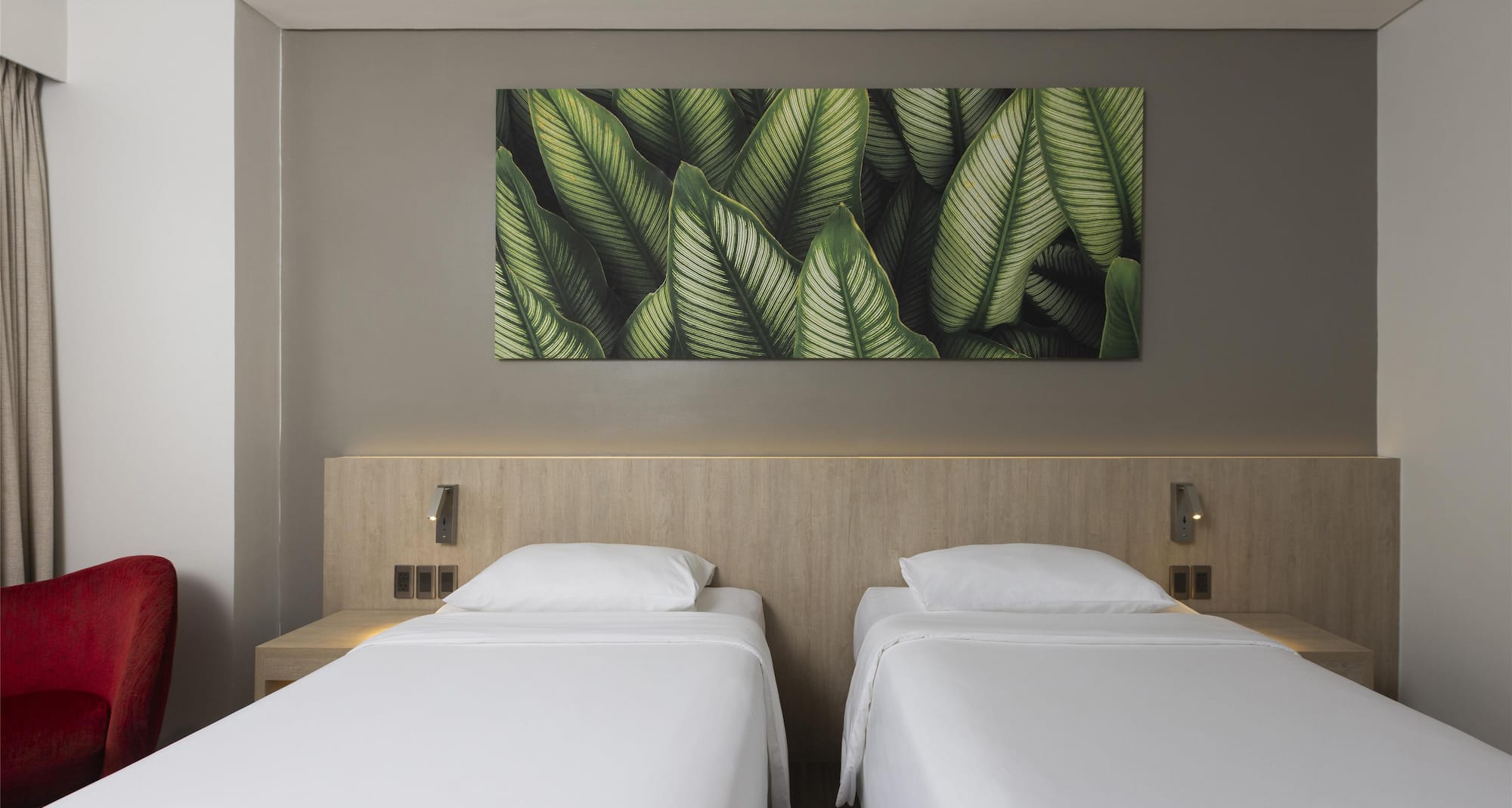 Park Inn by Radisson North EDSA - Standard Room Twin bed