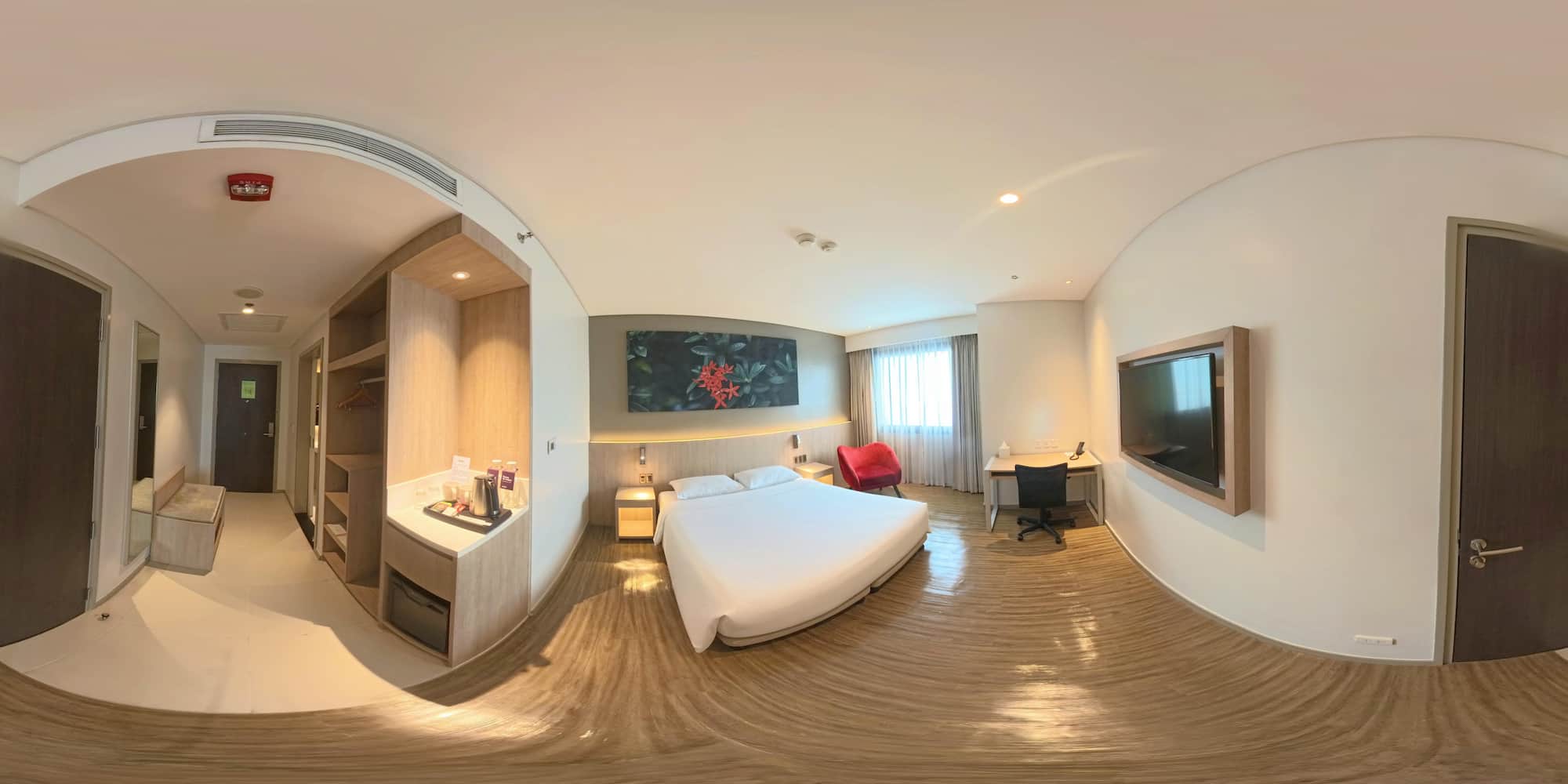 Park Inn by Radisson North EDSA - Accessible Room