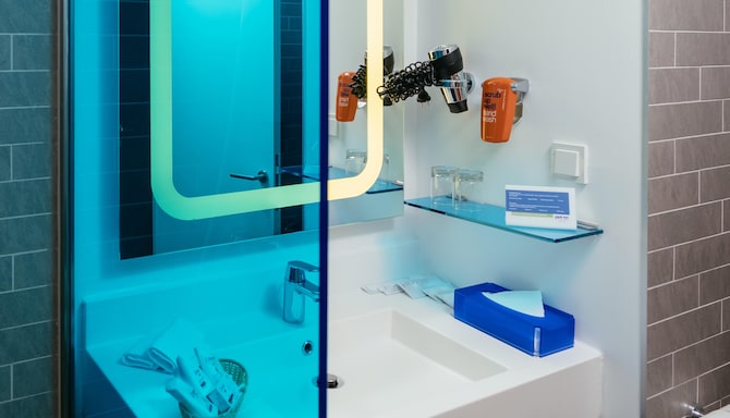 Park Inn by Radisson Novokuznetsk - Guest room bath