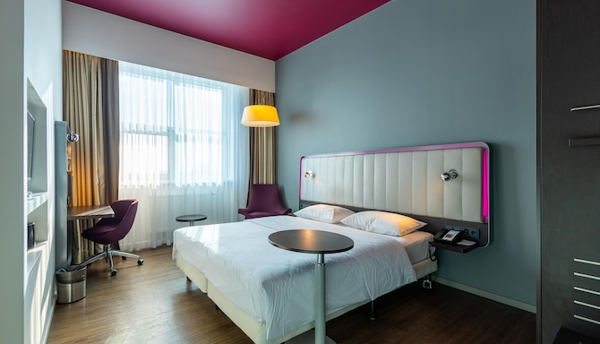 Park Inn by Radisson Novokuznetsk - Standard Room - High Floor