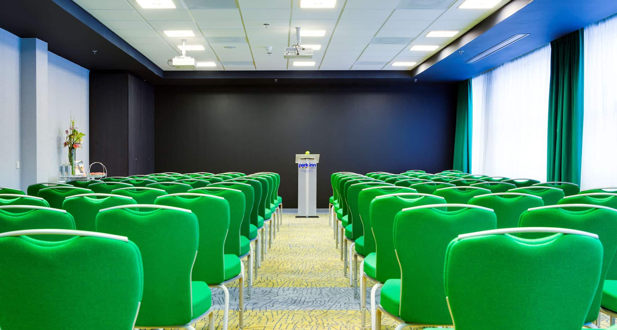 Park Inn Novokuznetsk - Meeting facilites