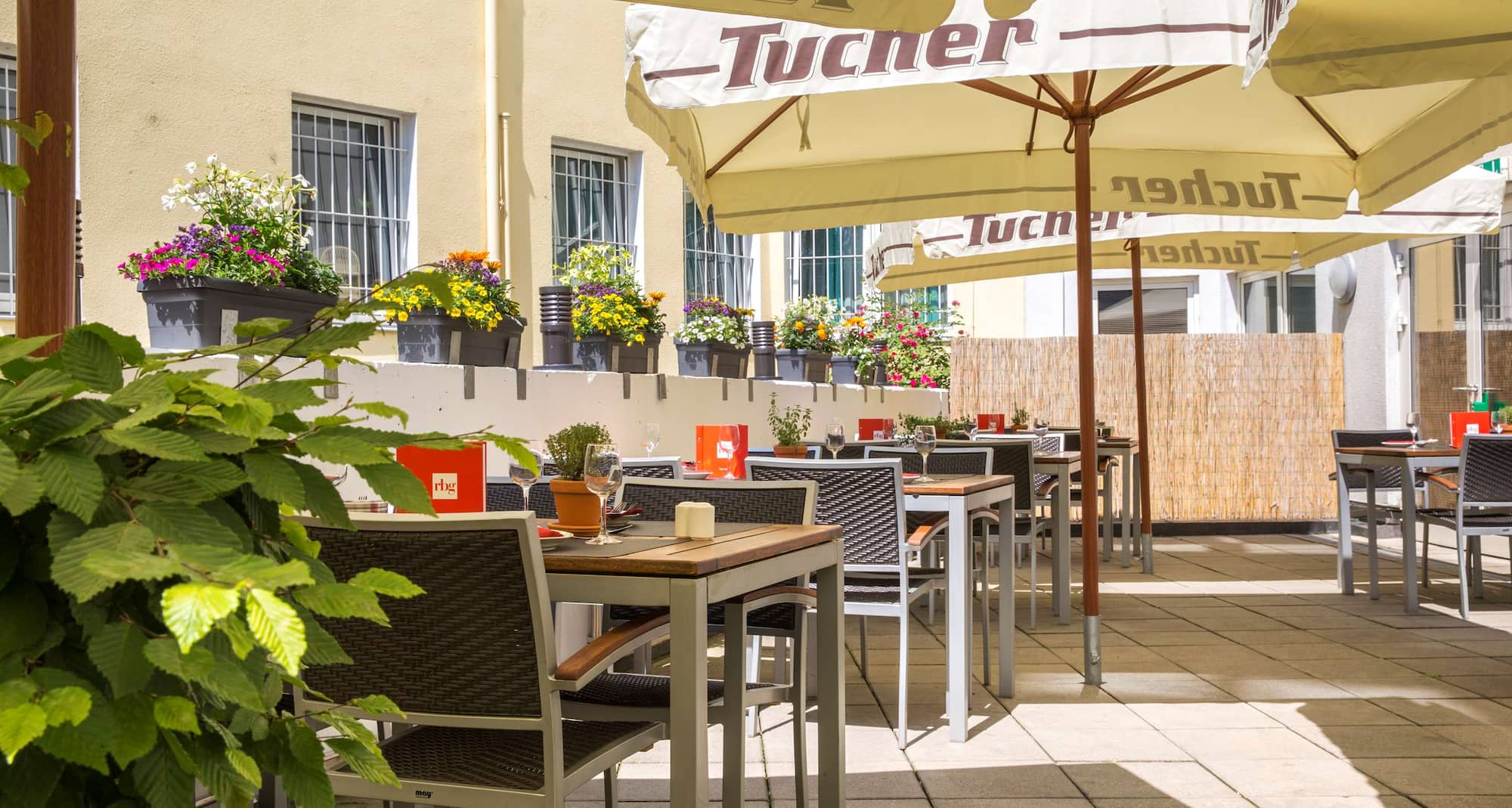 Park Inn by Radisson N�rnberg - Restaurant Terrace