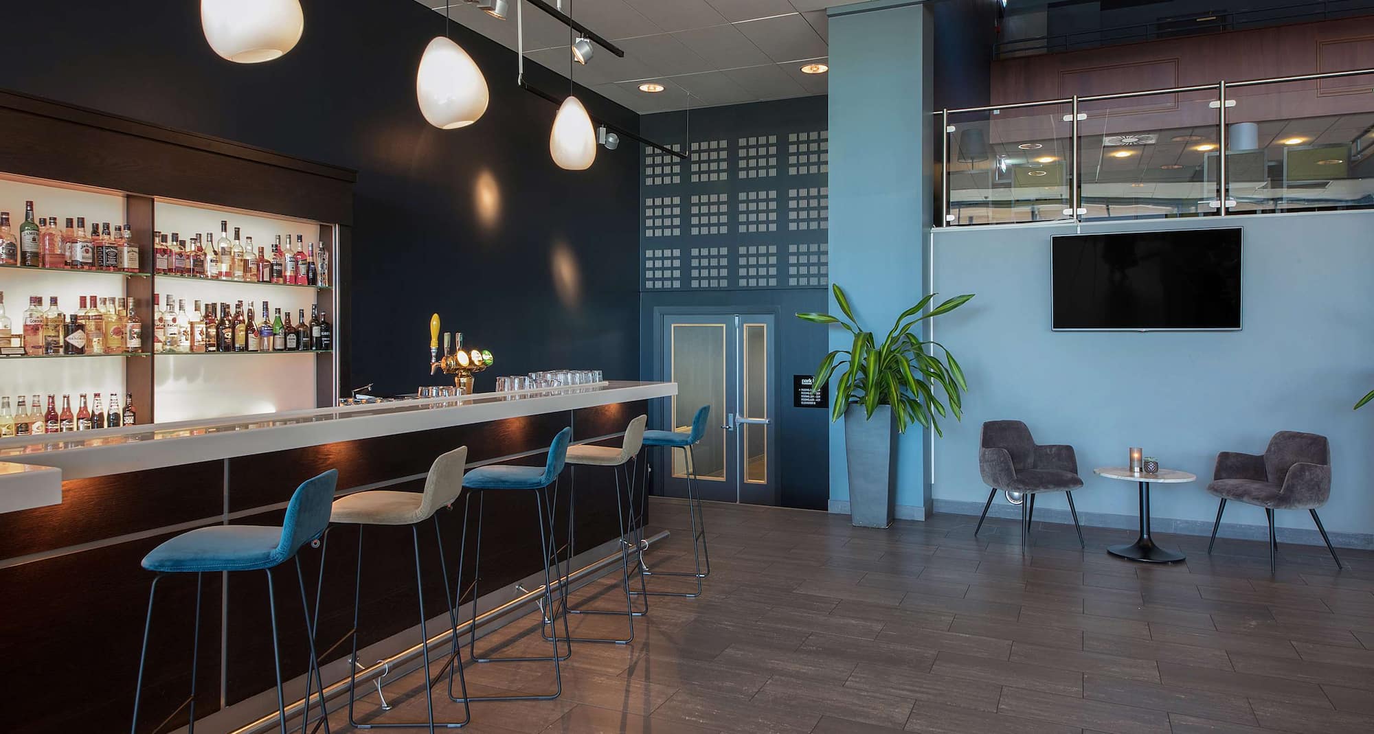 Park Inn by Radisson Oslo Airport Hotel West - Bar