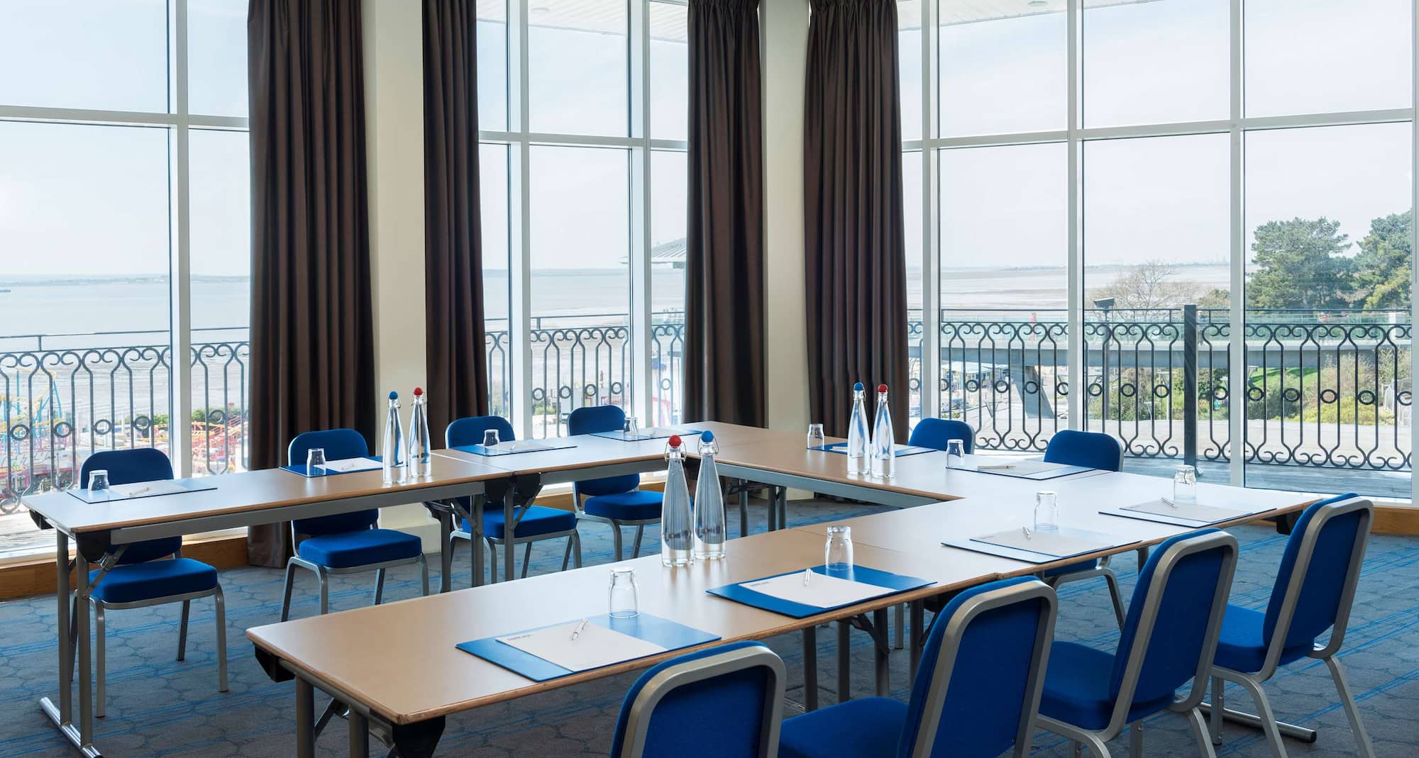 Park Inn By Radisson Palace, Southend-on-Sea - Meeting Room U-Style