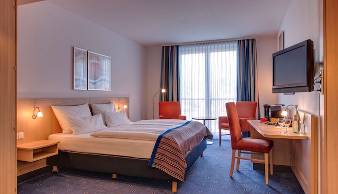 Park Inn By Radisson Papenburg - Guest room