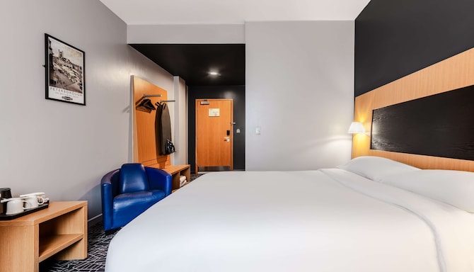 Park Inn by Radisson Peterborough - Superior Room