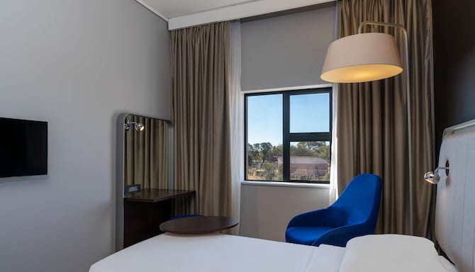 Park Inn by Radisson Polokwane - Standard Bedroom Twin Beds