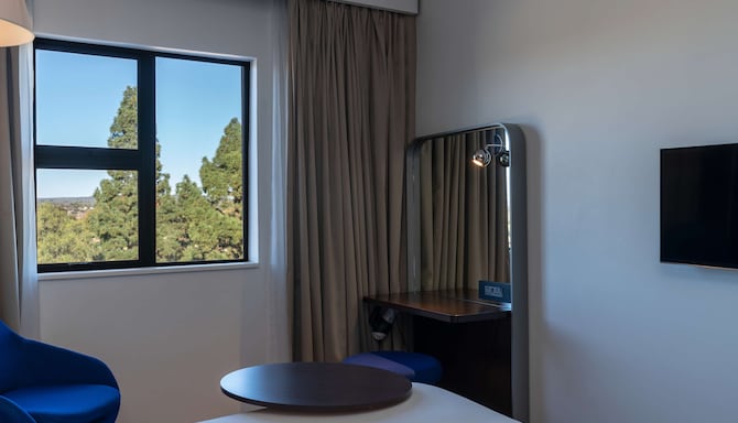 Park Inn by Radisson Polokwane - Standard Room Pool View