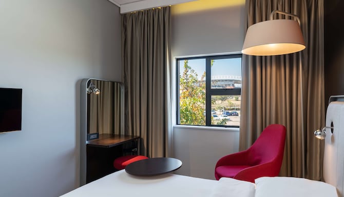 Park Inn by Radisson Polokwane - Family Stay 2 Connected Rooms