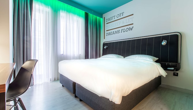 Park Inn by Radisson Poznan - Standard Room