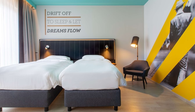 Park Inn by Radisson Poznan - Standard Room