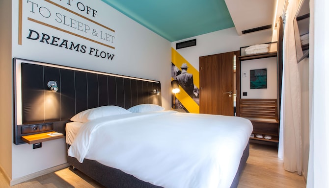 Park Inn by Radisson Poznan - Superior Room