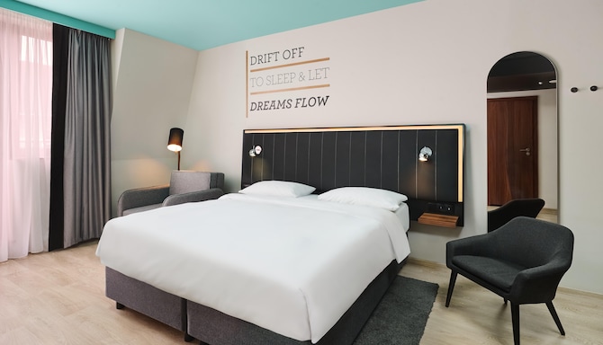 Park Inn by Radisson Poznan - Family Room