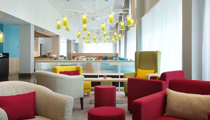 Park Inn by Radisson Pulkovo Airport St. Petersburg - Lobby area
