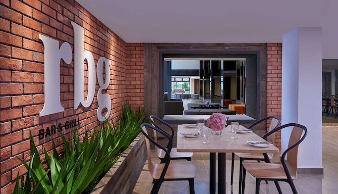 Park Inn by Radisson Putrajaya - RBG Entrance